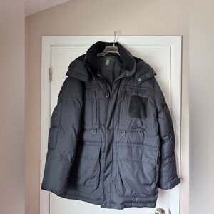 Eddie Bauer Men's Hooded Down Jacket